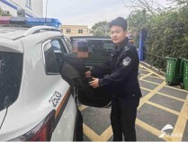 八旬老人迷失街头 济南民警暖心助力找家人