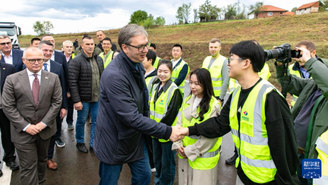 塞尔维亚高官：中国是促进世界和平的重要力量——绕城公路见证友谊与合作