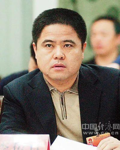 副市长54岁辞职外逃 曾举报市委书记