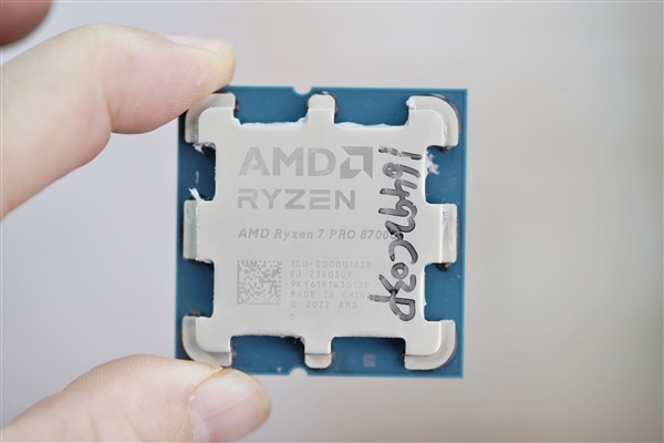 AMD新一代锐龙8000G加持！联想启天M550台式机图赏